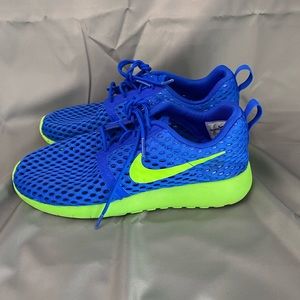 Nike Roshe One Flight GS